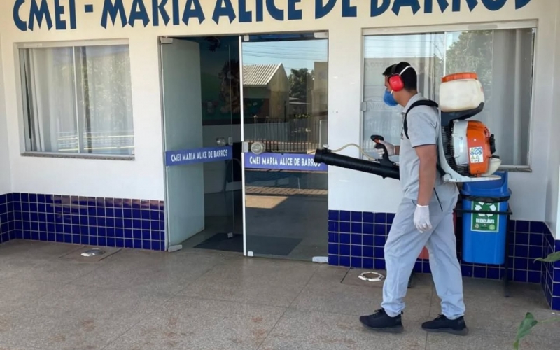 AÇÃO PREVENTIVA CONTRA A DENGUE NAS ESCOLAS DO MUNICÍPIO